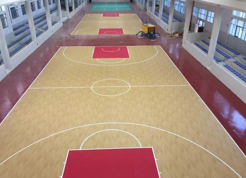 室內(nèi)籃球場造價多少錢？