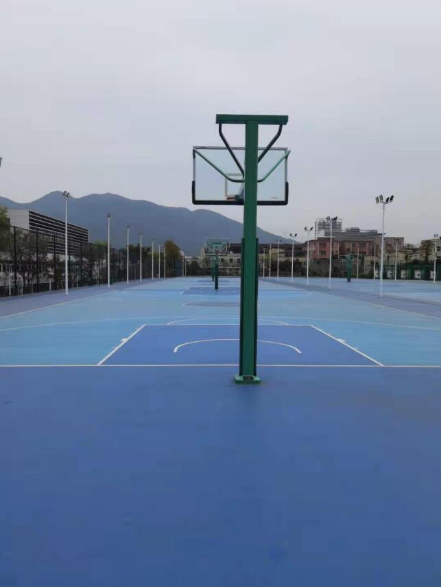 深圳技術(shù)大學(xué)籃球場(chǎng)施工案例